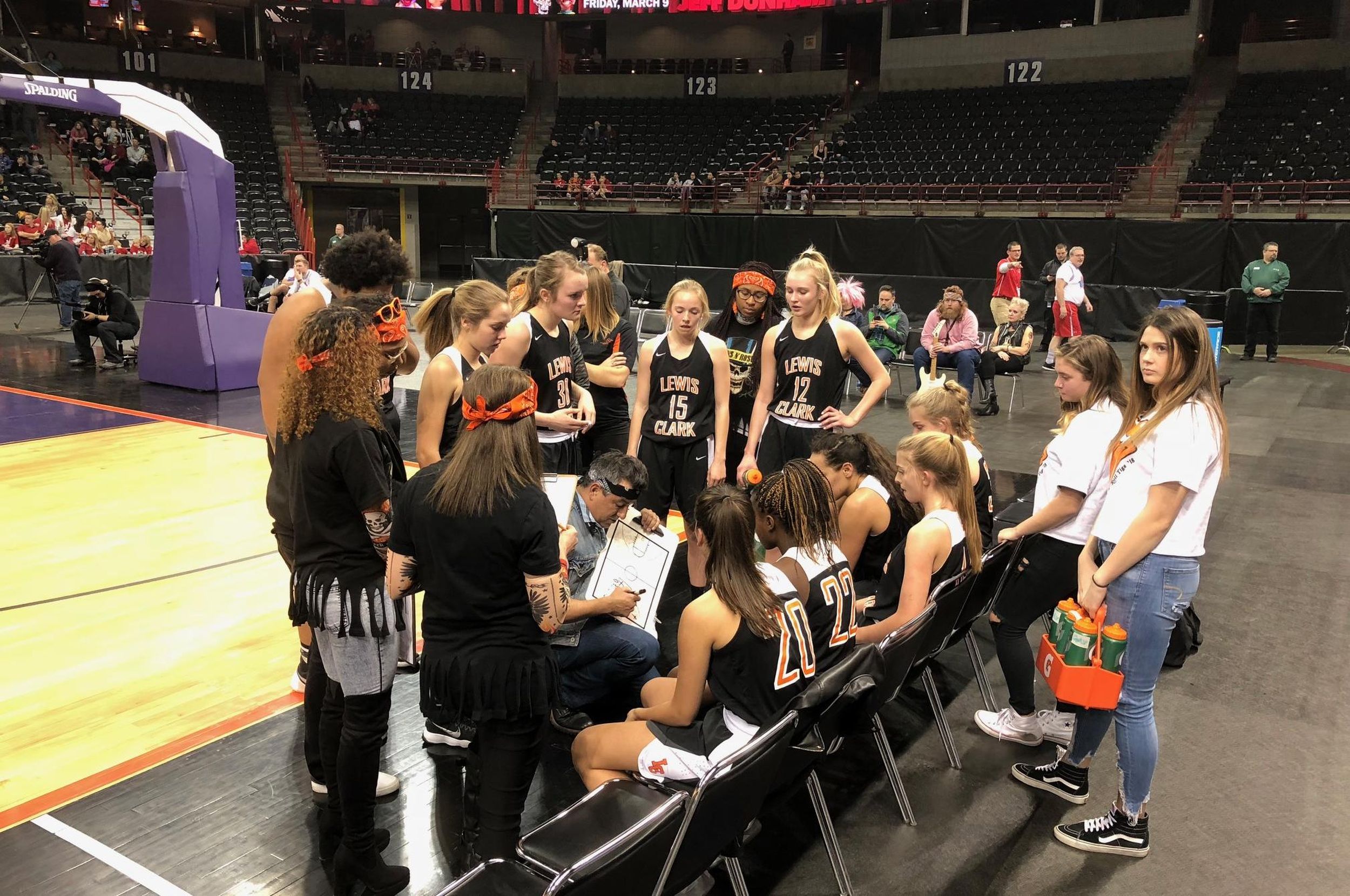 GSL girls Lewis and Clark runs away from Ferris in ‘Rubber Chicken