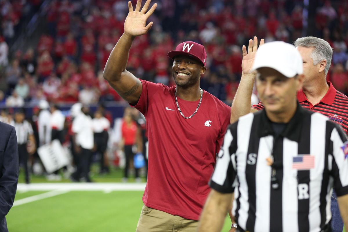 Former Washington State wide receiver Devard Darling was an honorary captain for the Cougars against Houston on Friday, Sept. 13, 2019, in Houston. (WSU Athletics / Courtesy)