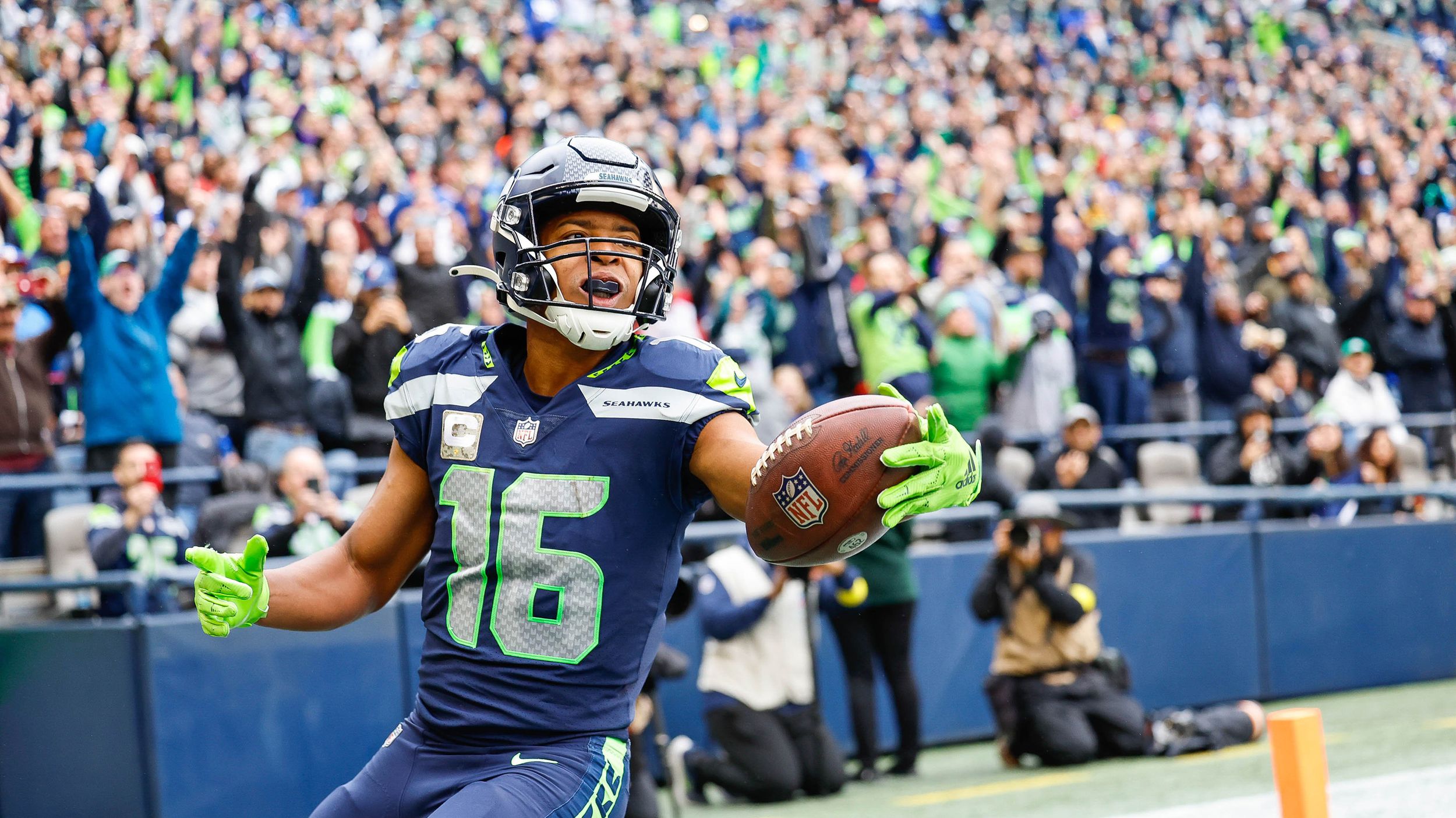 Seahawks: Tyler Lockett claims Seattle has rough schedule in 2023