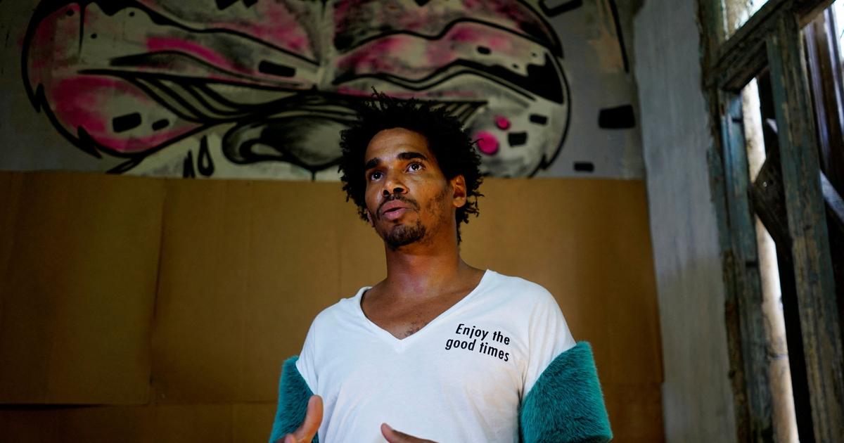 Cuban dissident artist to go into exile in U.S. after five years in prison