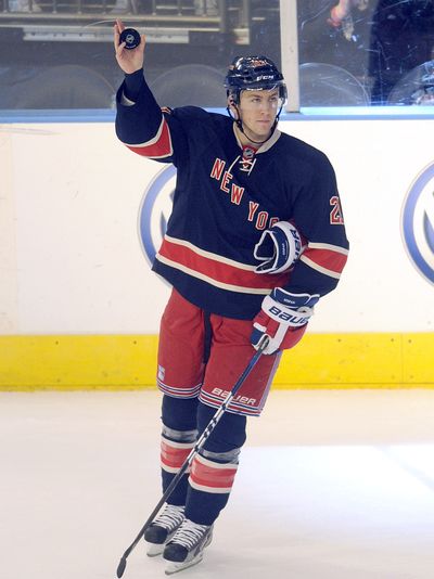 New York Rangers' Derek Stepan had two goals and an assist against Florida.