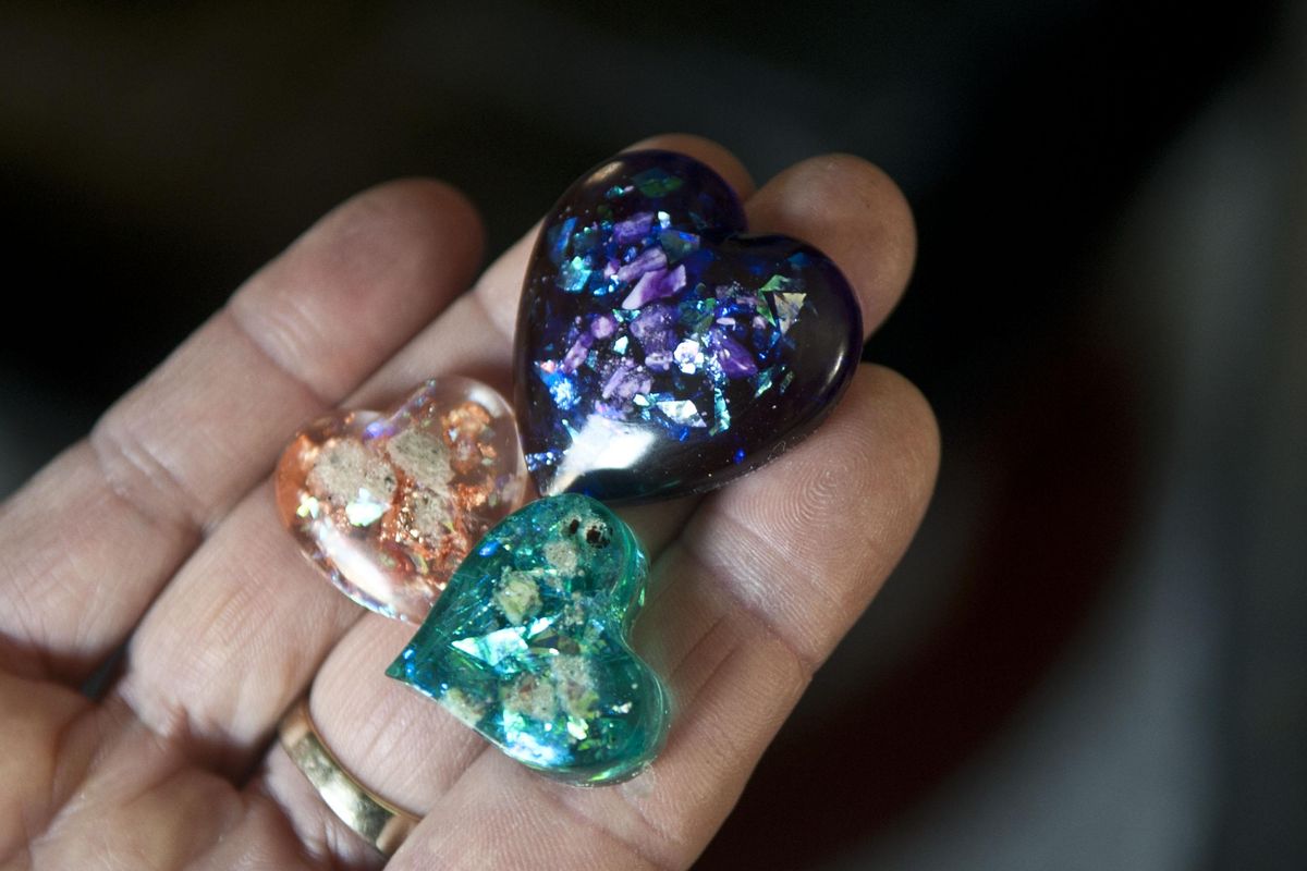 Seattle jewelry designer uses crystals to create 'Soul Chains