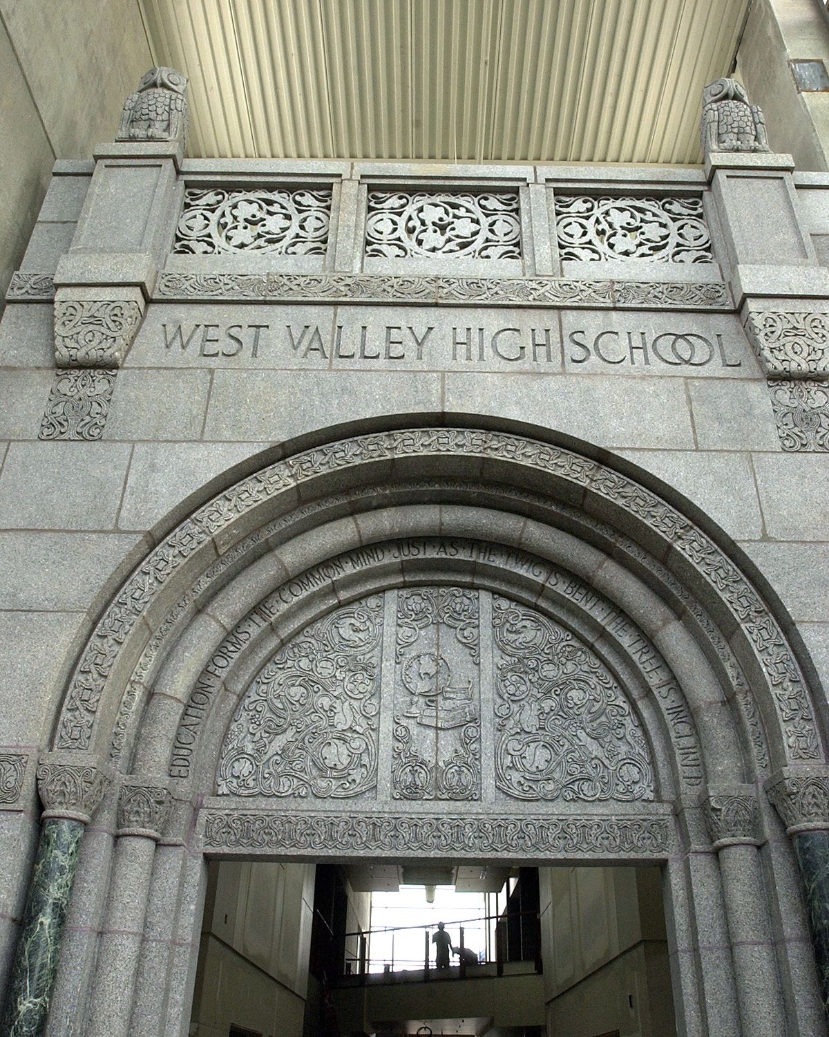 The museum will honor West Valley High School  for preserving the school’s arch  before the original building was torn down in 1993.