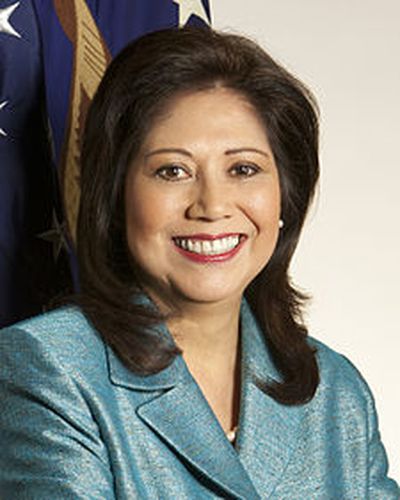 U.S. Secretary of Labor Hilda Solis will speak at the Bridgeport High School's 2011 commencement ceremony. (U.S. Department of Labor)