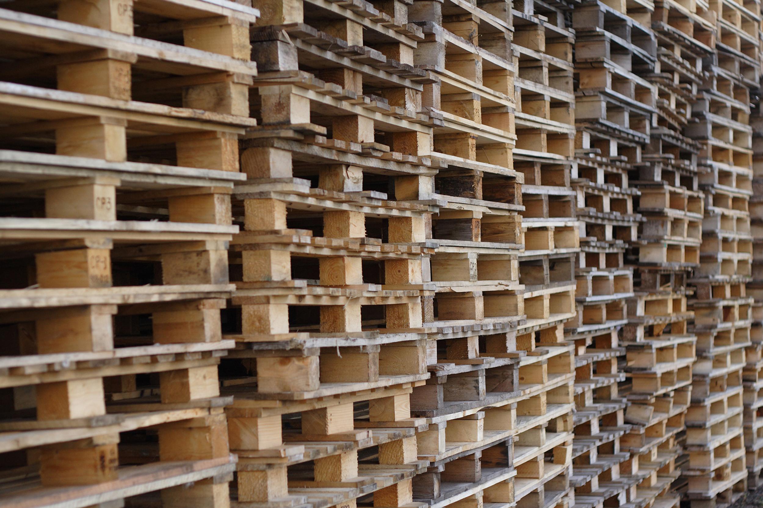 ‘Perfect storm’: Pallet makers hit by supply shortages as demand takes off