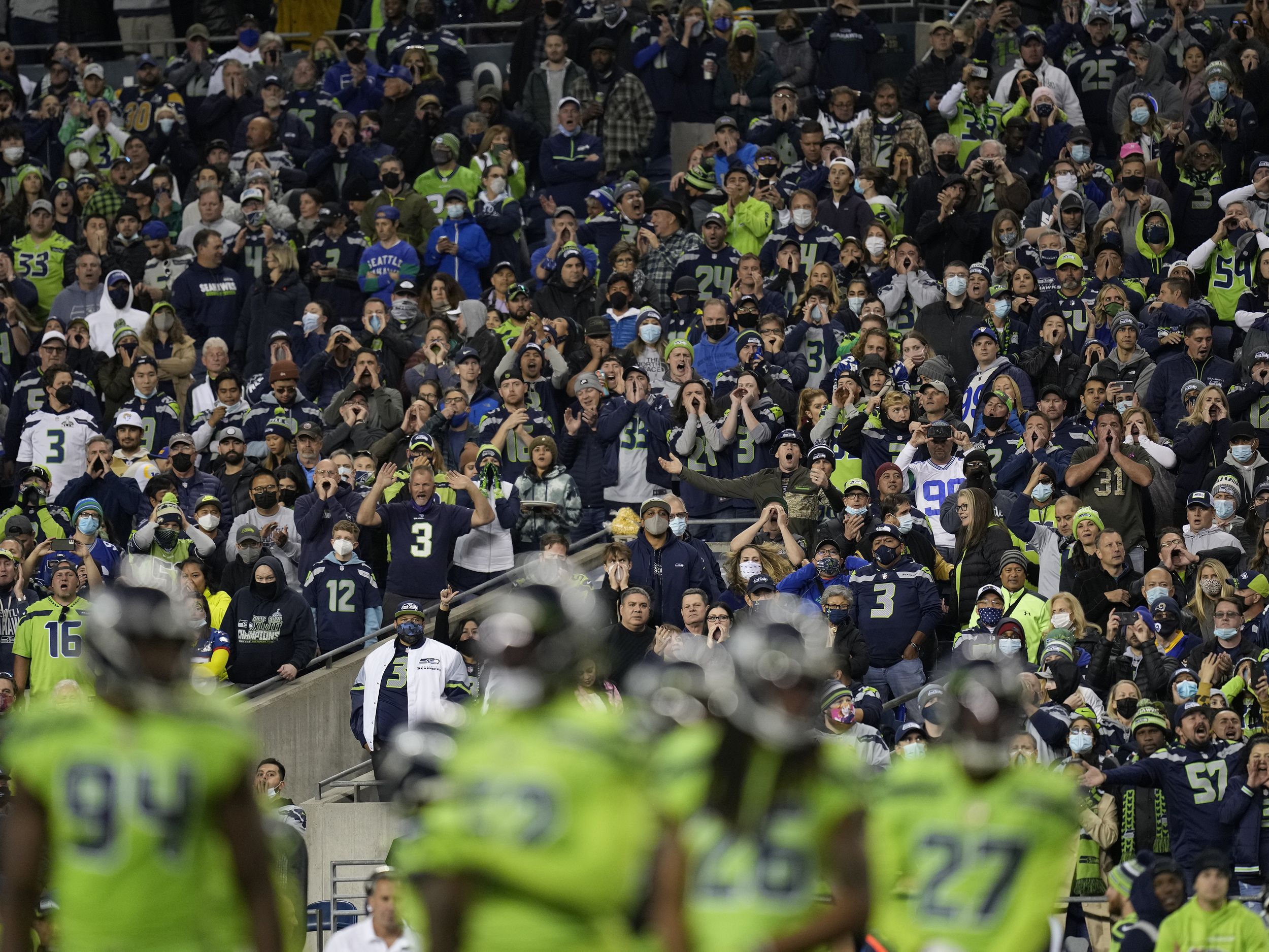 Seahawks look to re-establish home-field and prime-time advantages