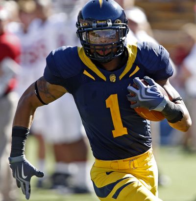 Receiver Marvin Jones scores Cal’s second touchdown, a 37-yard pass from Kevin Riley in the first quarter. (Associated Press / The Spokesman-Review)