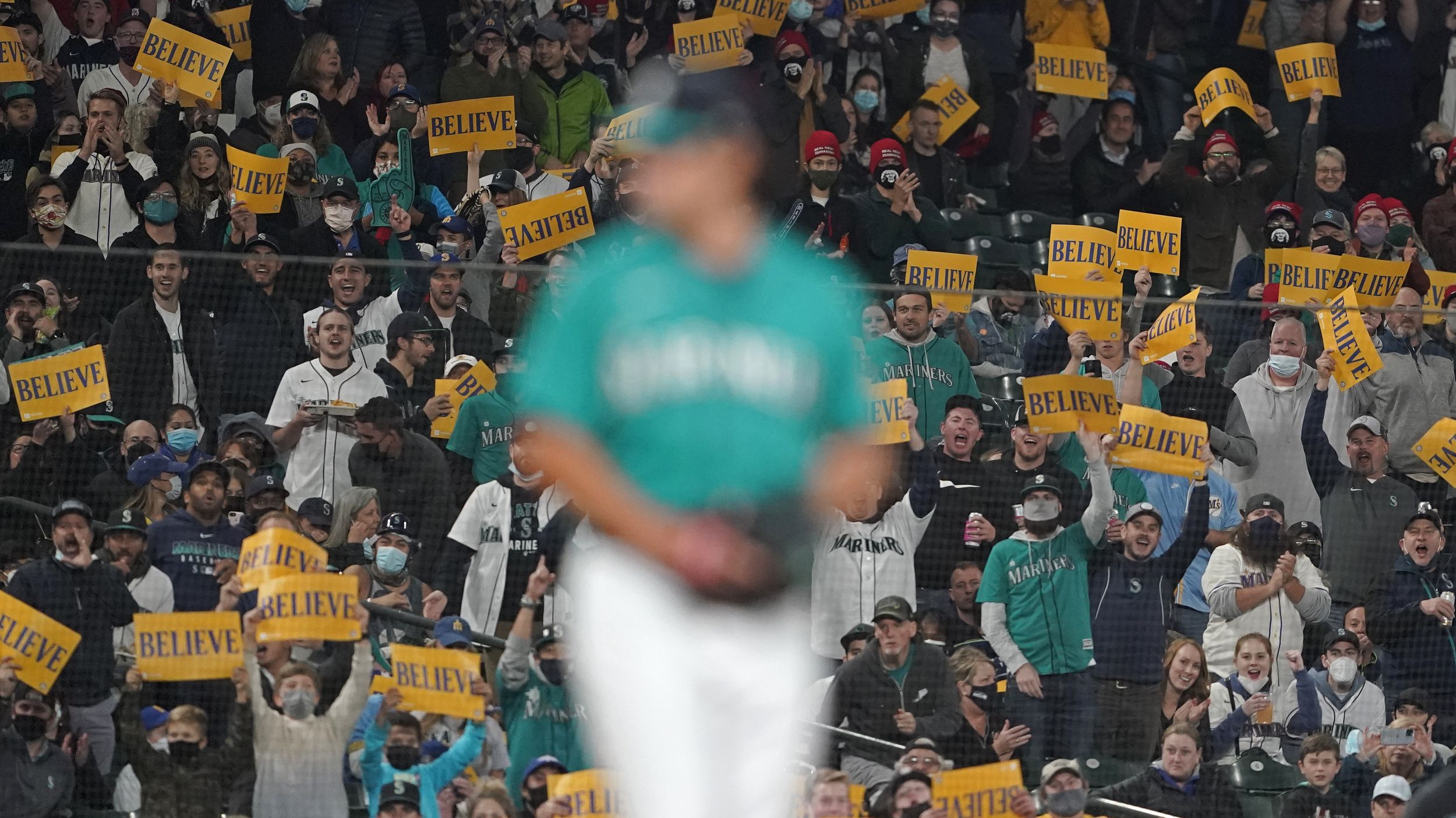 Commentary: After awakening fan base during playoff chase, Mariners have  reason to 'Believe Big' this offseason