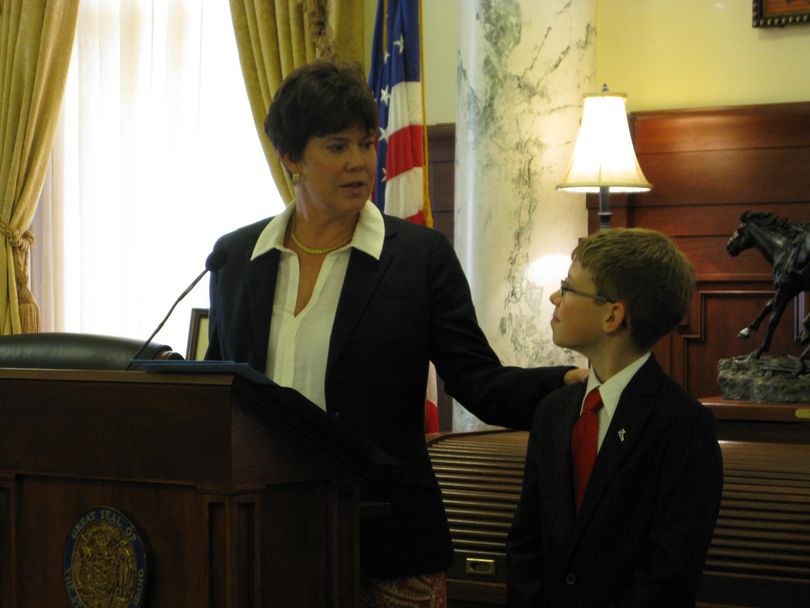 First Lady Lori Otter, left, joins Carson Magee of Coeur d'Alene, right, for a formal proclamation of Type 1 Diabetes Awareness Day in Idaho (Betsy Russell)