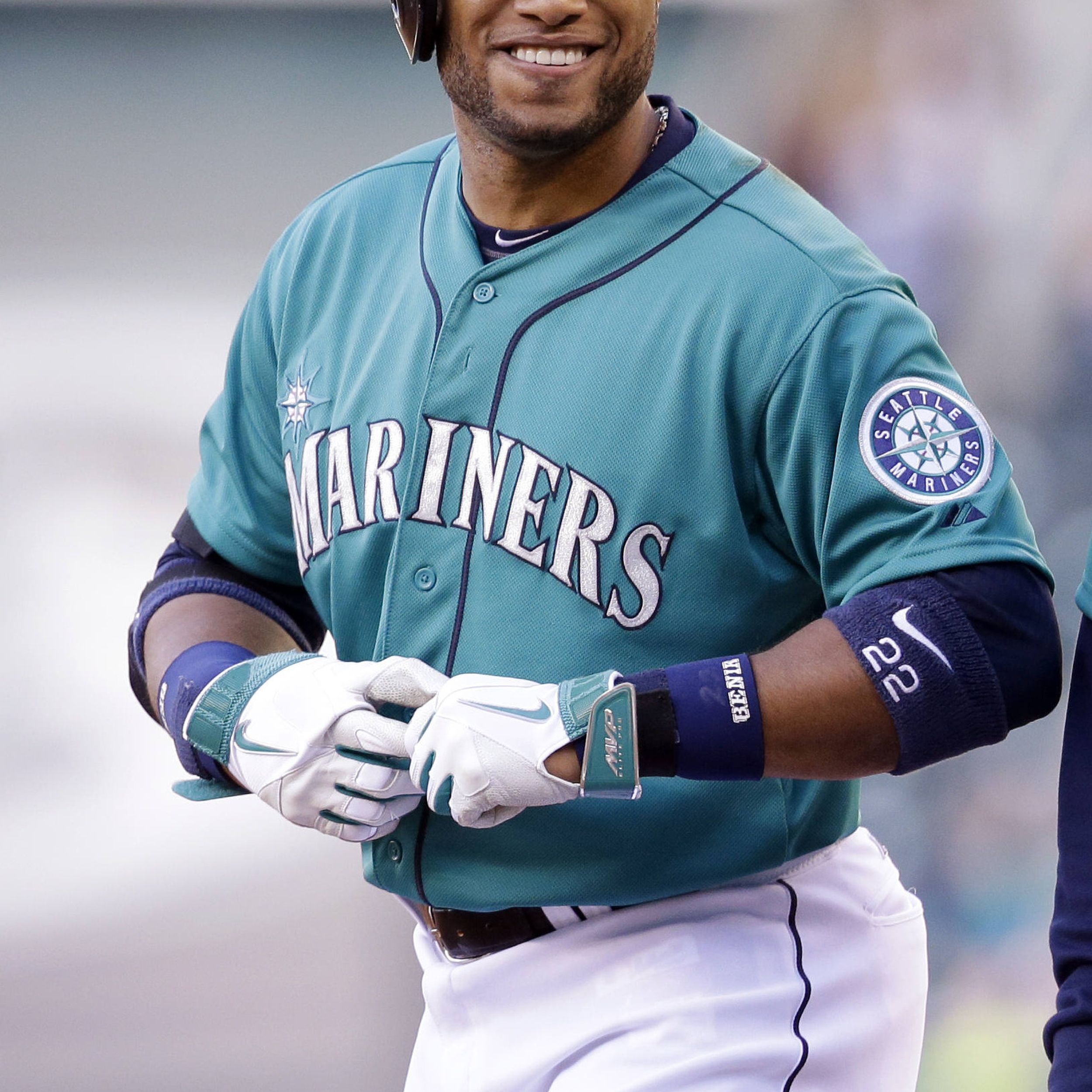 Mariners' Robinson Cano keeps team relaxed, focused