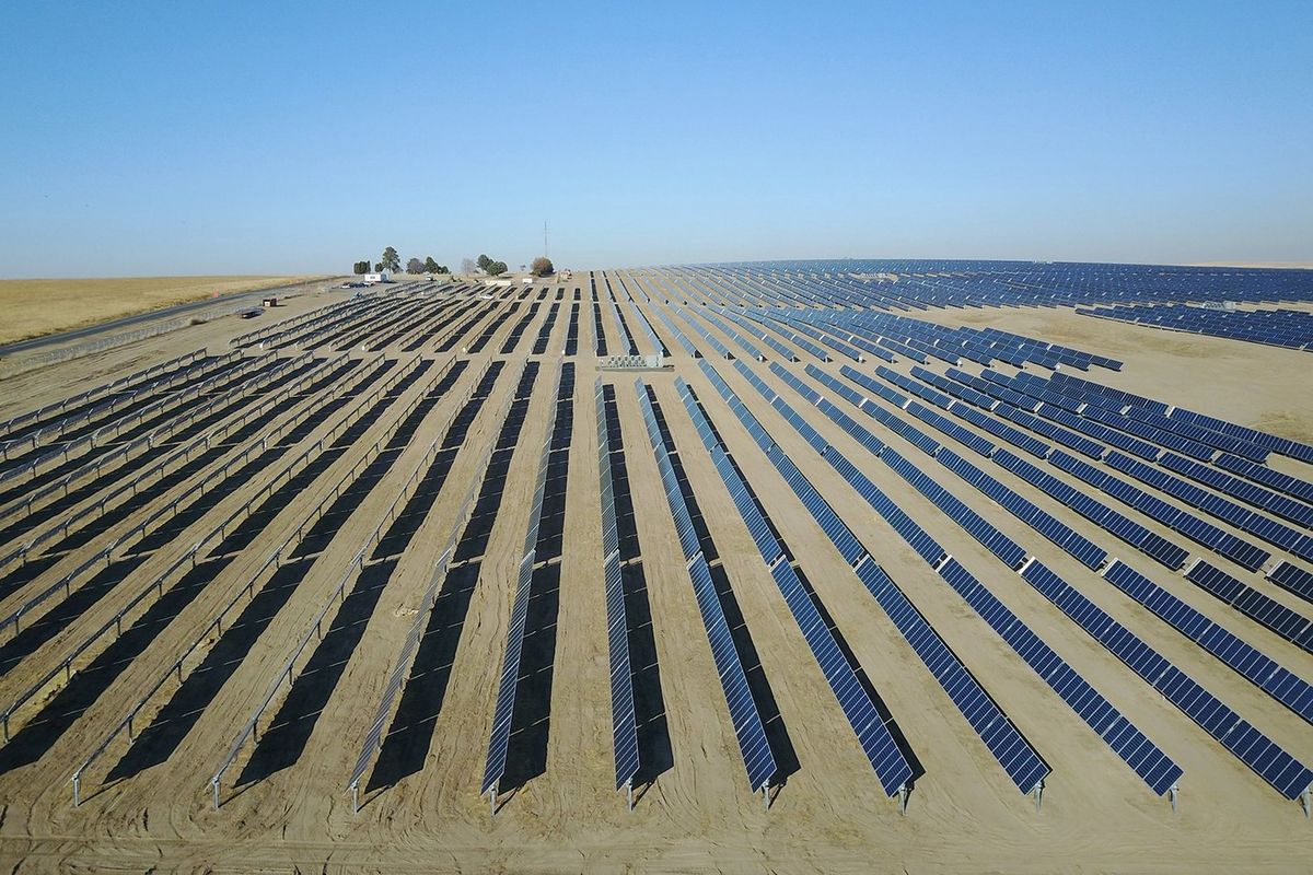 A solar farm in Lind, the largest solar project in Washington. 
