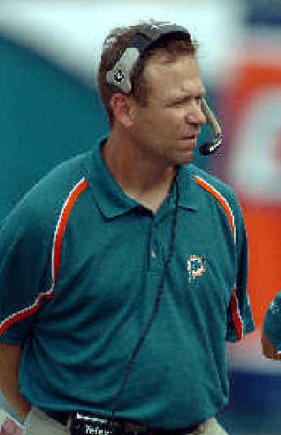 
Scott Linehan had been the Miami Dolphins offensive coordinator.
 (Associated Press / The Spokesman-Review)