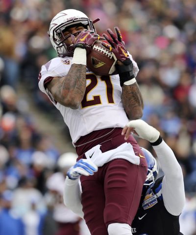 Arizona State's Jaelen Strong makes a catch on a long pass against Duke in the first quarter. (Associated Press)