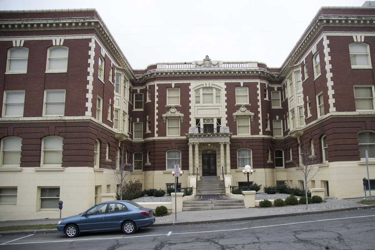 The Knickerbocker Apartments at 507 S. Howard St. in Spokane. (Jesse Tinsley / The Spokesman-Review)