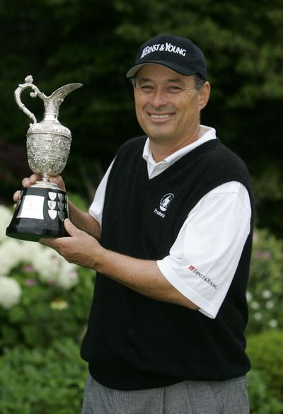 Loren Roberts won the playoff and the hardware on Sunday.  (Associated Press / The Spokesman-Review)