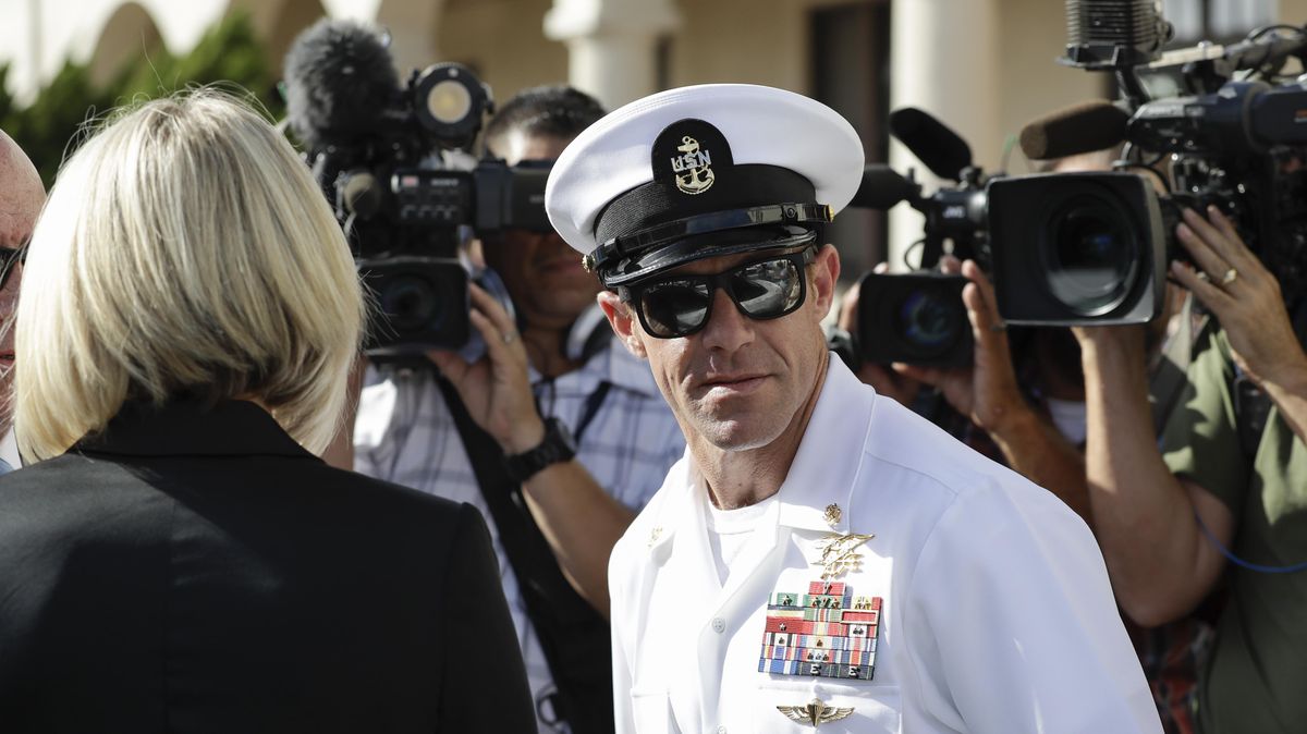 navy seals charged with war crimes