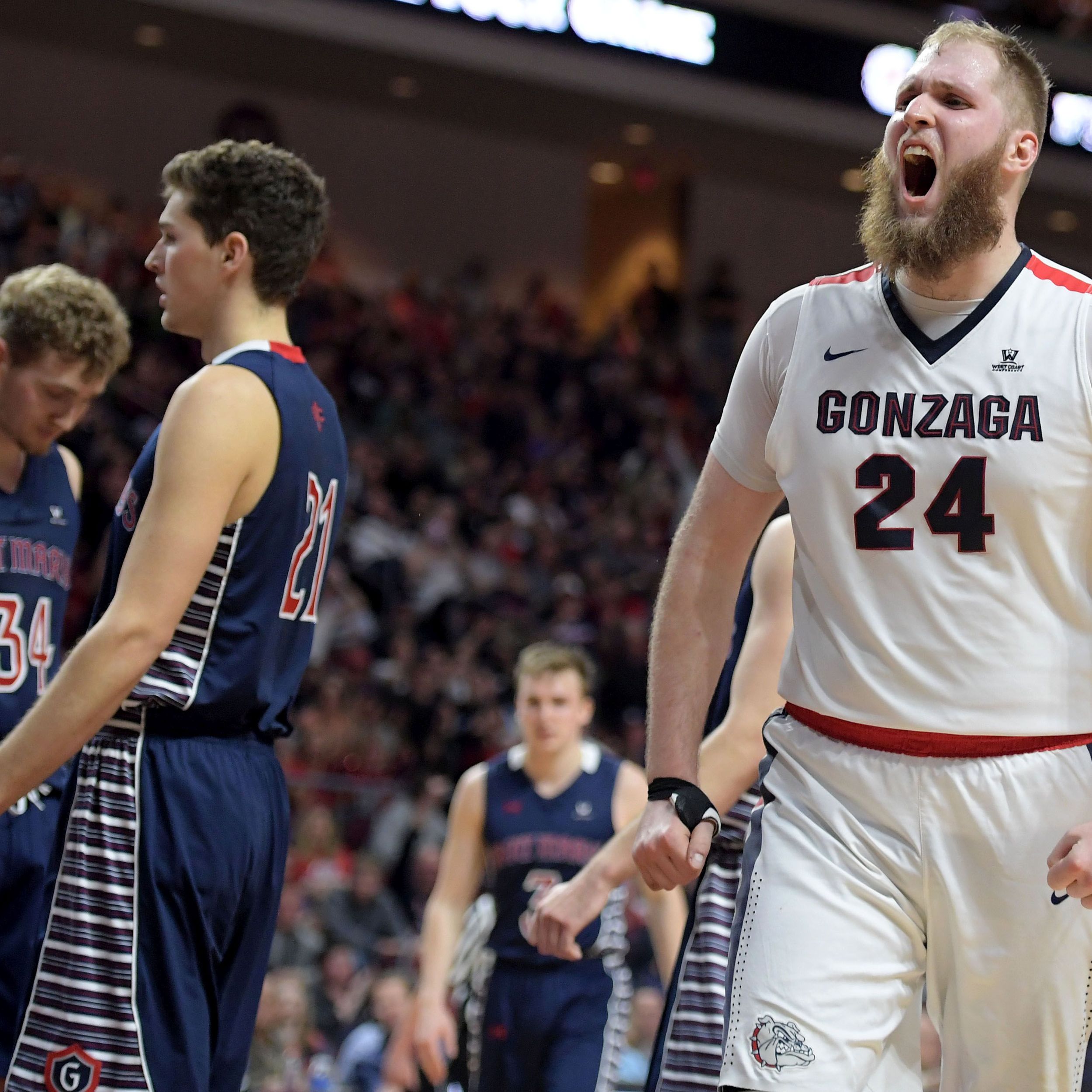 Former Ellensburg basketball player earning his stripes as semi-pro football  player, Sports