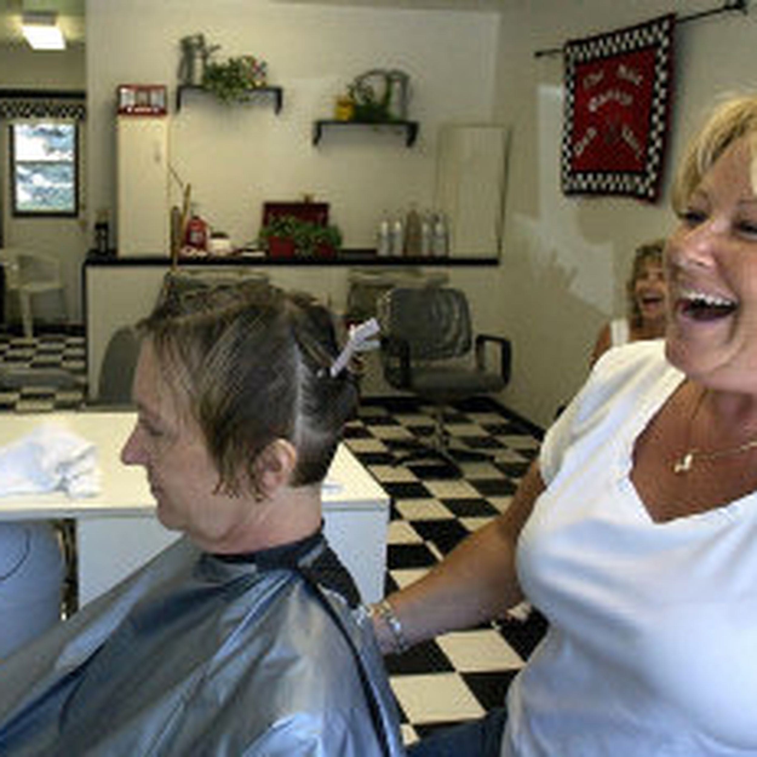hair salon spokane valley        <h3 class=