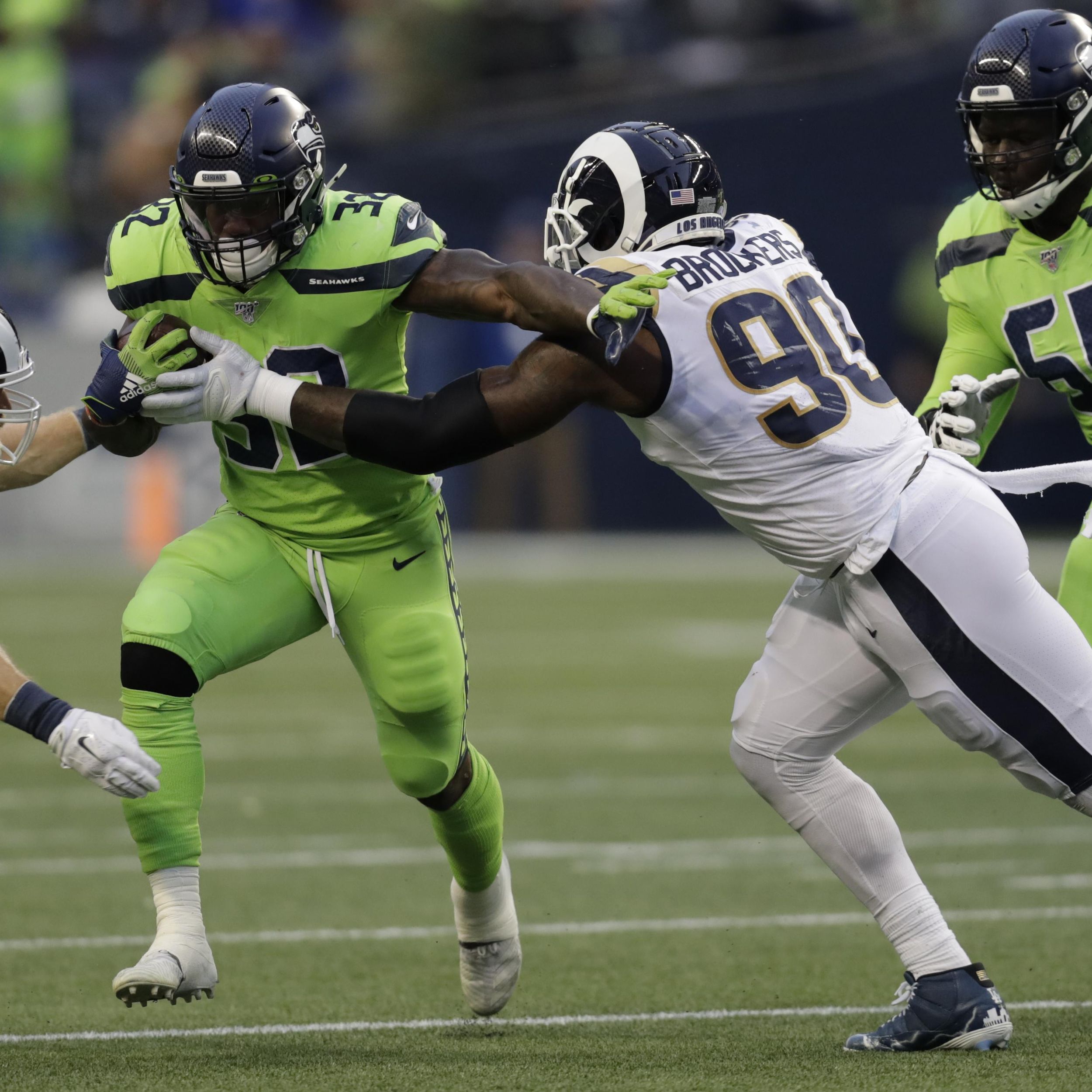 Rams LB Clay Matthews out 4-6 weeks after Chris Carson broke his jaw -  Field Gulls