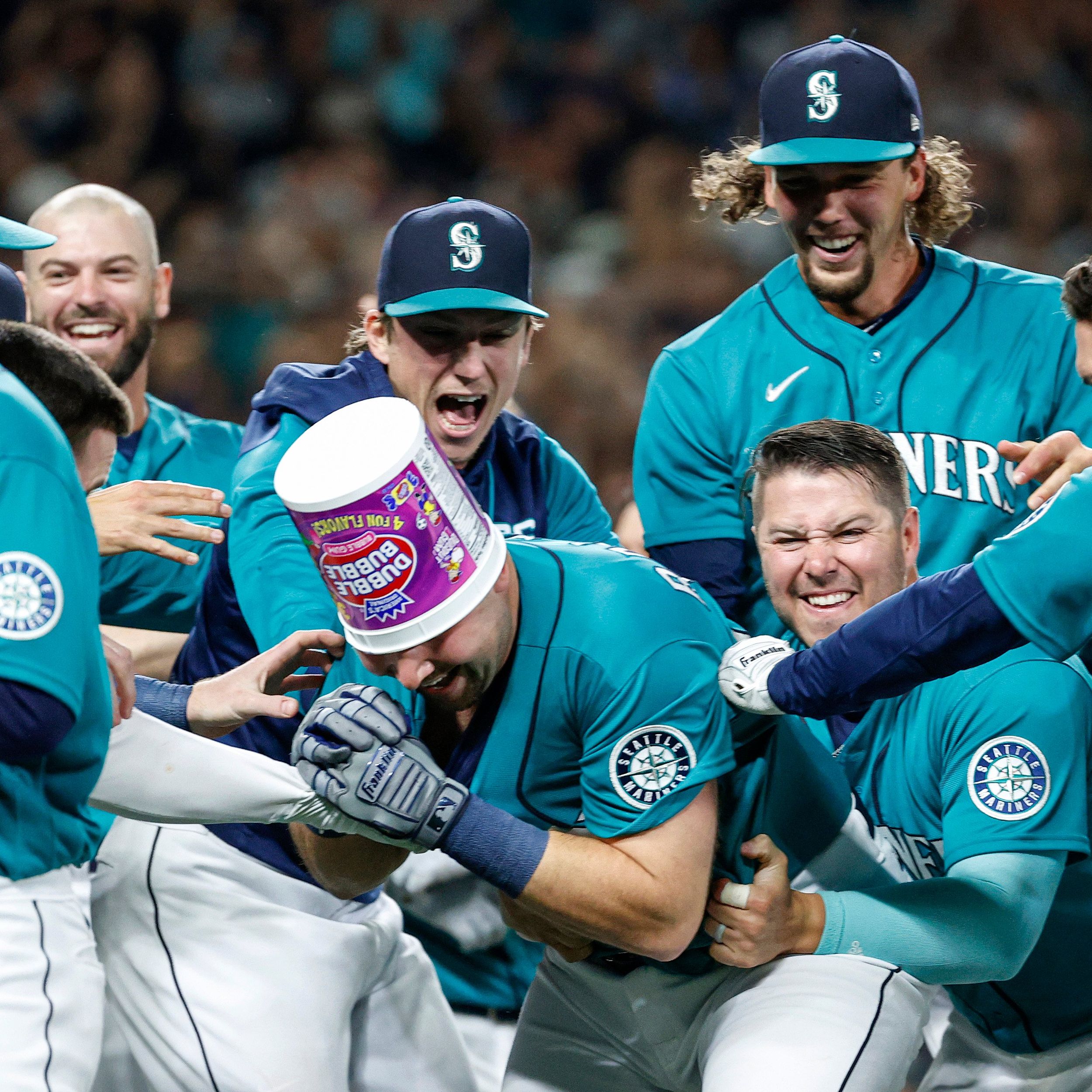Cal Raleigh's walk-off home run ends Seattle Mariners' 21-year playoff  drought, Seattle Mariners