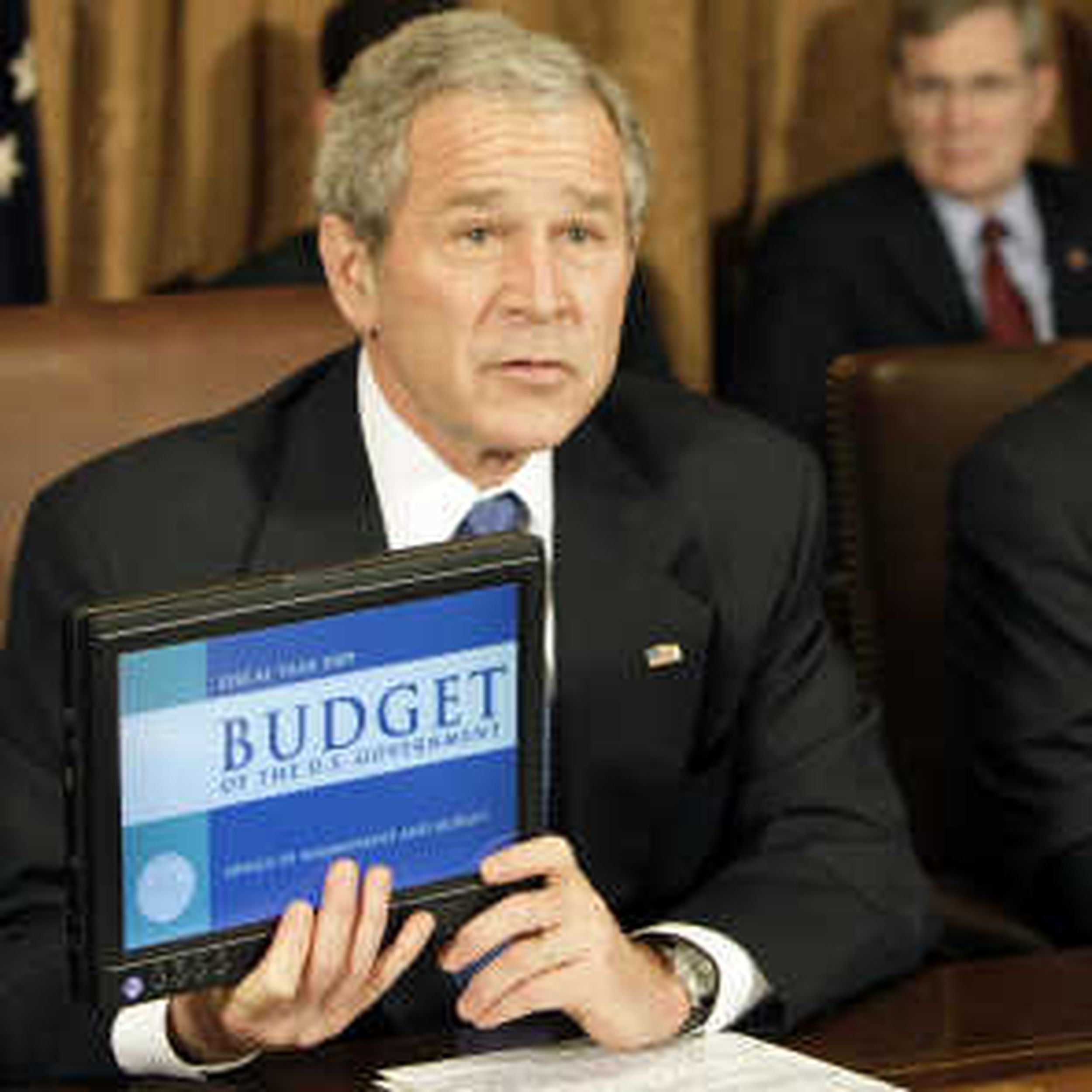 洋書 The Budget-Maximizing Bureaucrat PDF) Are bureaucrats budget maximizers? The Niskanen model