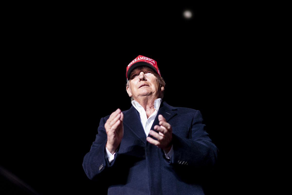 Former president Donald Trump speaks to thousands of supporters at an outdoor rally in 2022 in Florence, Ariz. MUST CREDIT: Melina Mara/The Washington Post  (Melina Mara/The Washington Post)