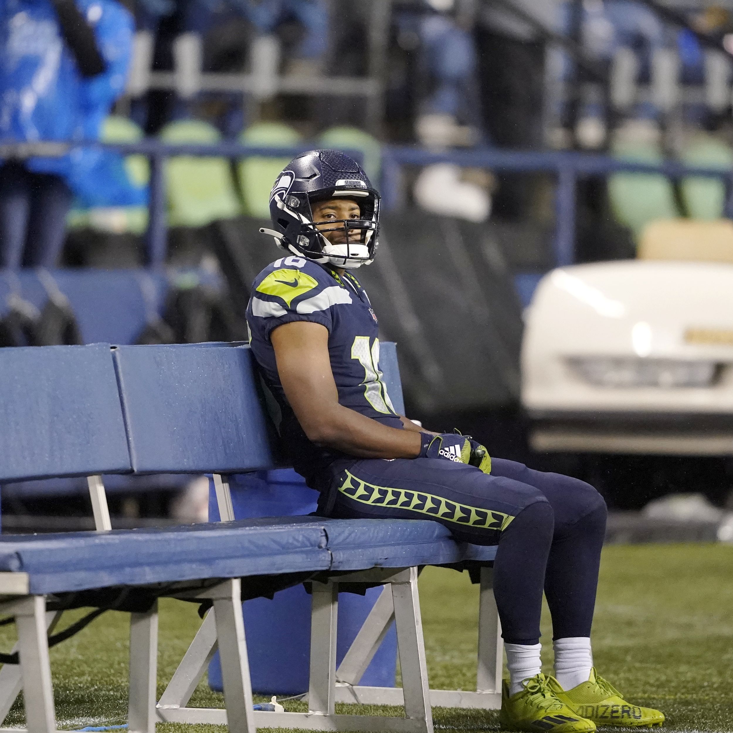 Breer on contrast of Seattle Seahawks' Geno Smith, Russell Wilson