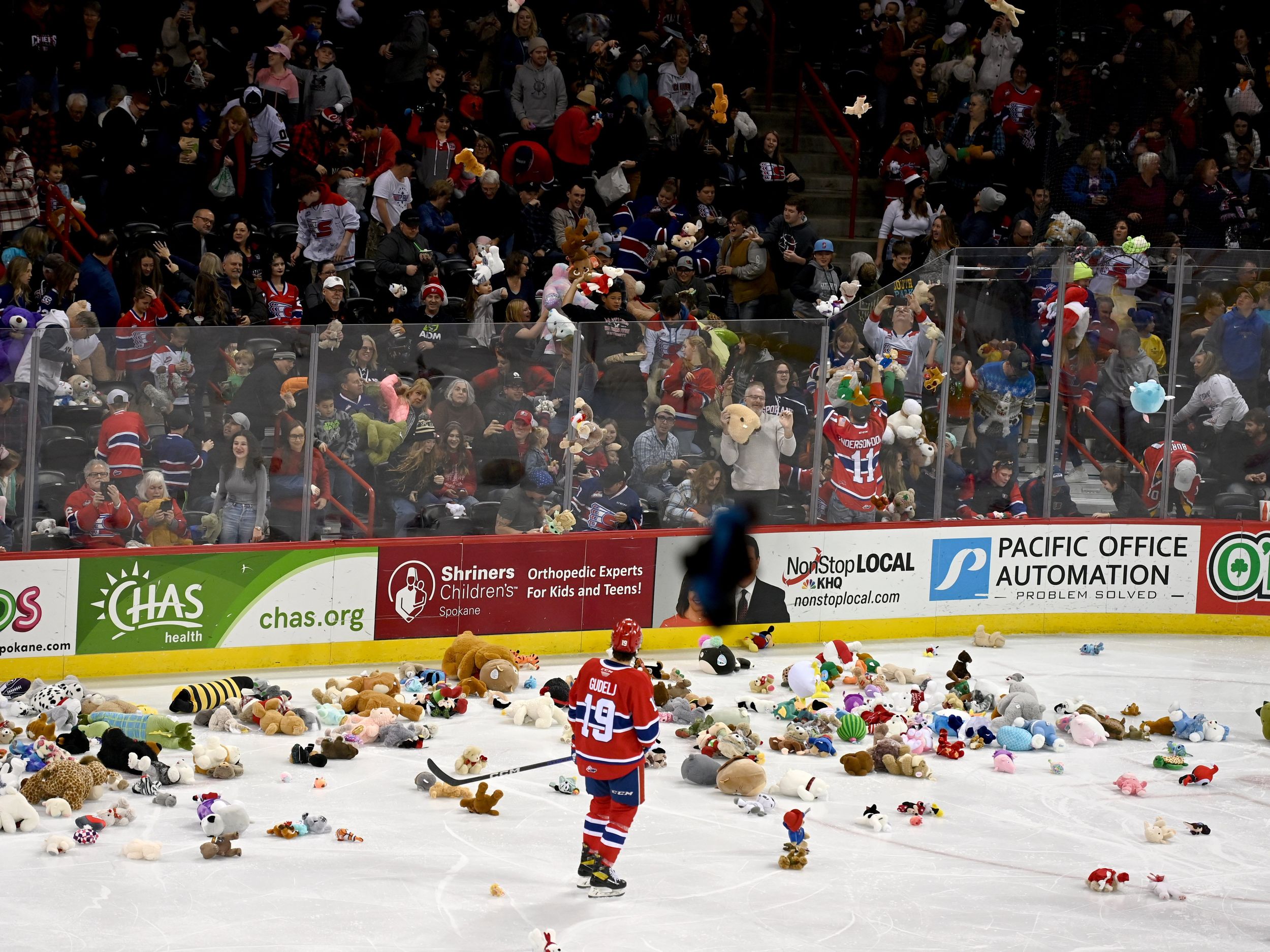 Spokane Chiefs - Don't forget about the Gear Blowout Sale