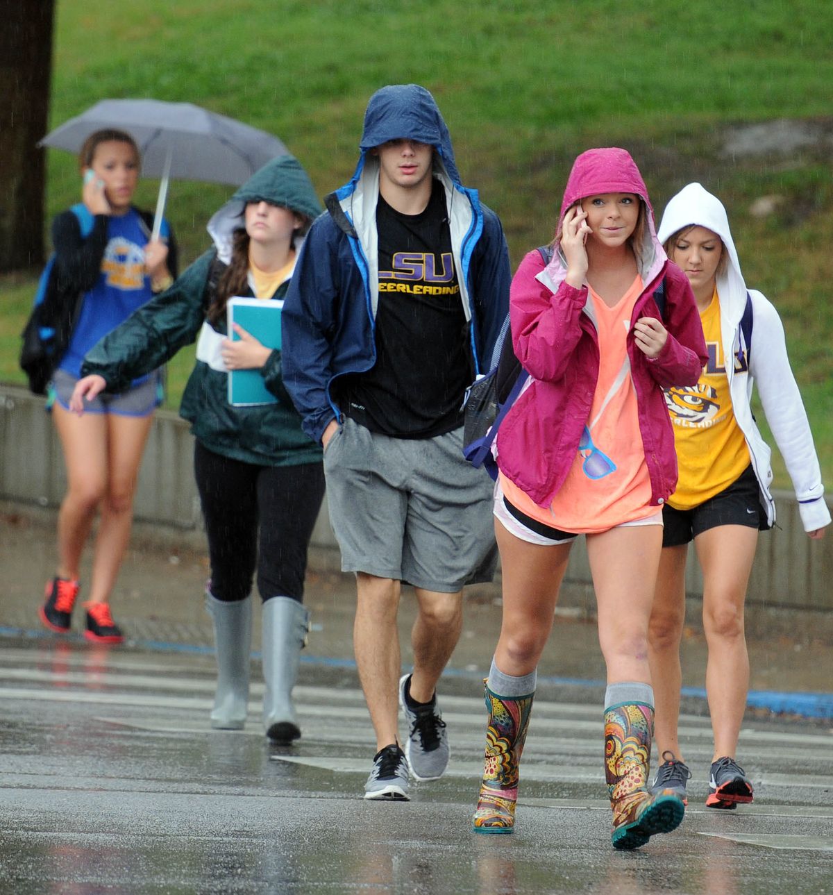 Students, faculty and staff evacuate LSU