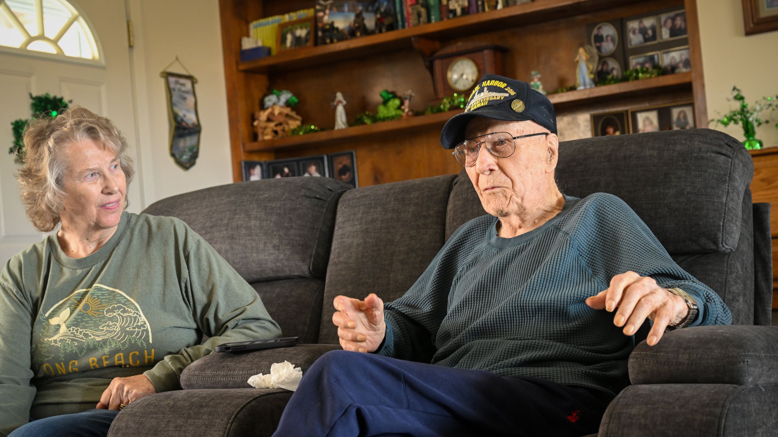 'All hell broke loose': 104-year-old Pearl Harbor survivor in Moses Lake escaped two sinking ships in Pacific - Sun, 22 Mar 2026 PST