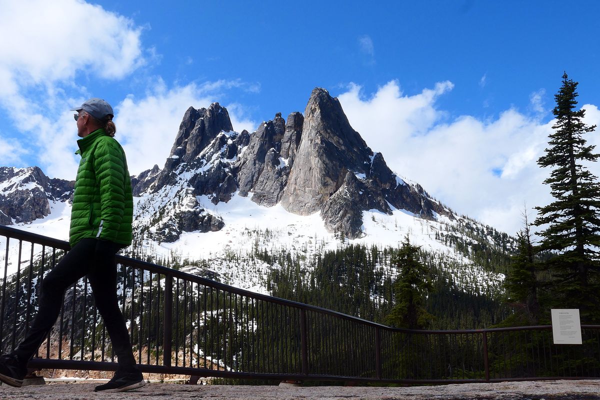 Liberty Bell looms above the Washington Pass Overlook. (John Nelson)