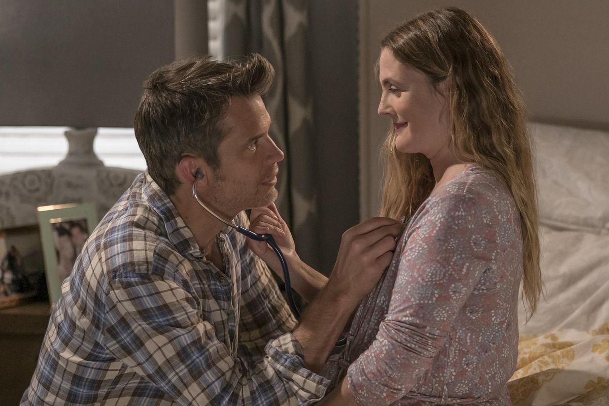 Timothy Olyphant in Drew Barrymore in the Netflix original series "The Santa Clarita Diet." (Saeed Adyani / Netflix)