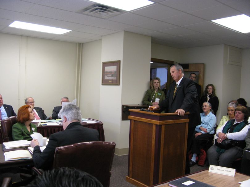 House State Affairs Committee Chairman Tom Loertscher pitches his bill to permit pharmacists or 
