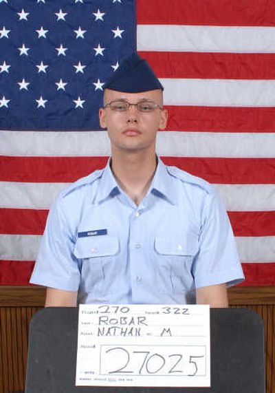 
Robar
 (The Spokesman-Review)