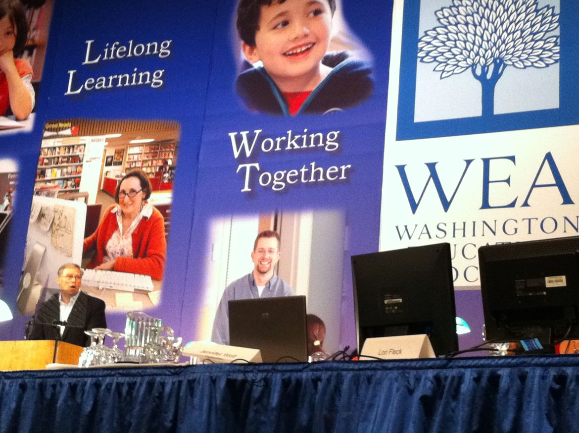Jay Inslee talks charter schools to WEA