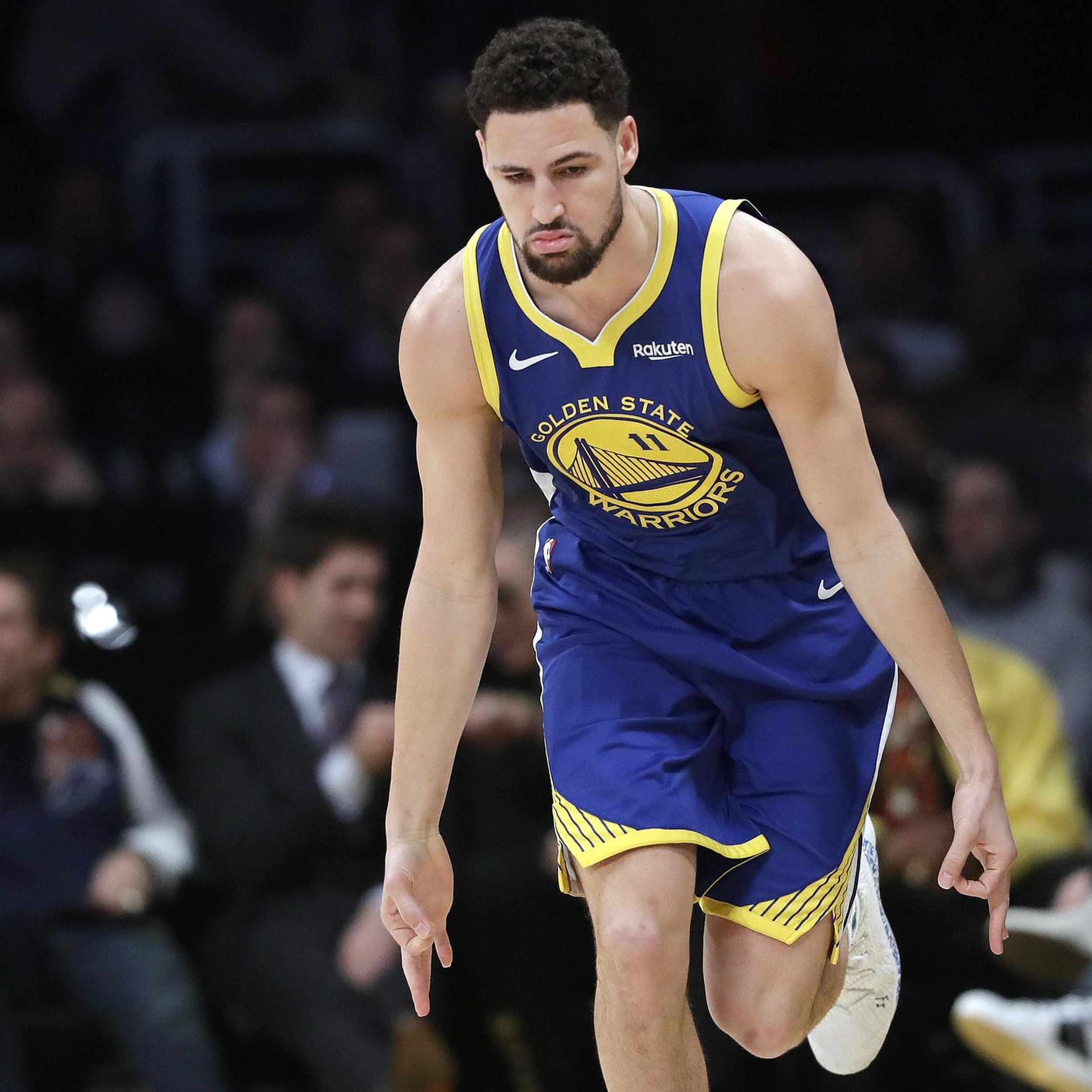 Klay Thompson scores 42 points without 2-point baskets, rewrites NBA  history / News 