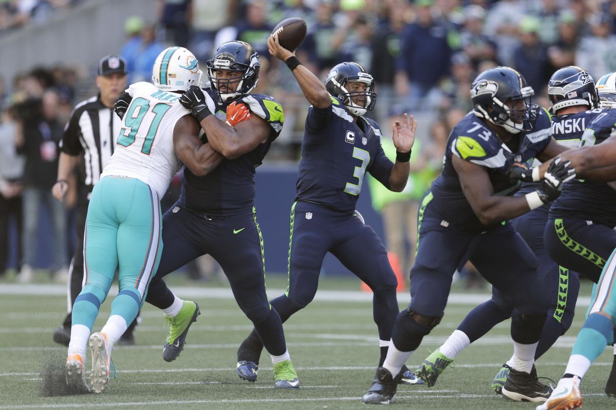 Doug Baldwin's late score lifts Seahawks past Dolphins