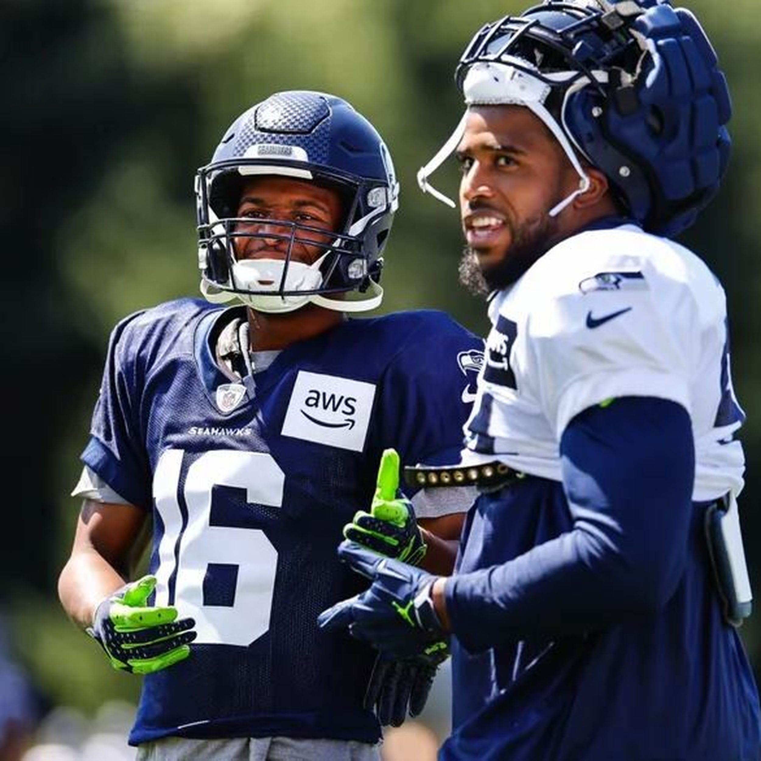 In pads for first time at camp, Seahawks get their hits in