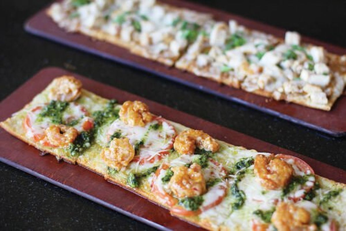 The spicy shrimp flatbread at the Davenport Hotel has been renamed “The Farnham Flatbread,” after ESPN analyst Sean Farnham.  (Courtesy of Davenport Hotels )