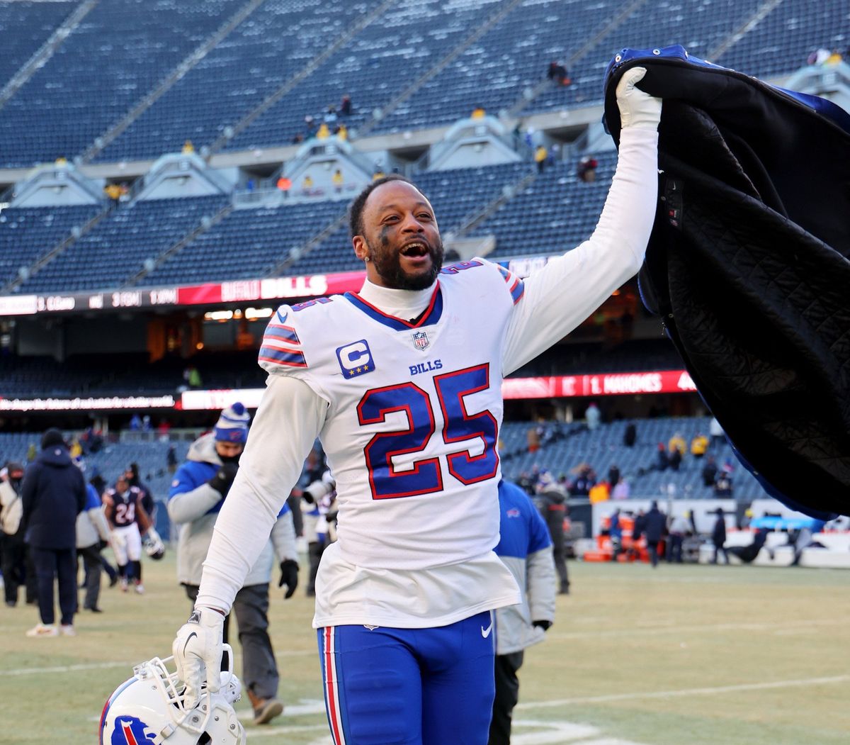Taiwan Jones wrapped up his 12th NFL season after Buffalo lost to Cincinnati on Jan. 22, but the former Eastern Washington running back hopes he’s far from finished playing.  (Getty Images)