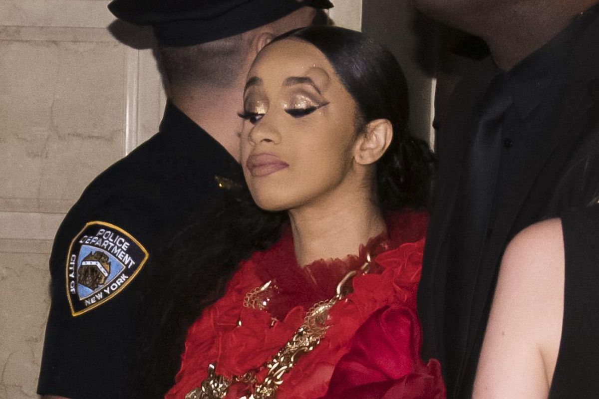 Cardi B, with a bump on her forehead, leaves after an altercation at the Harper’s BAZAAR “ICONS by Carine Roitfeld” party at The Plaza on Friday, Sept. 7, 2018, New York. Nicki Minaj and Cardi B have been involved in an altercation that got physical at a New York Fashion Week party. Video circulating on social media shows Cardi B lunging toward someone and being held back at Harpers Bazaar Icons party. A person who witnessed the incident who asked for anonymity because they were not authorized to speak publicly said Minaj was finishing up a conversation with someone when Cardi B tried to attack her, but Minajs security guards intervened. (Charles Sykes / Charles Sykes/Invision/AP)