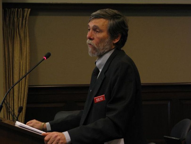 Bob Fick of the Idaho Department of Labor presents a bill to lawmakers on Thursday. (Betsy Russell)