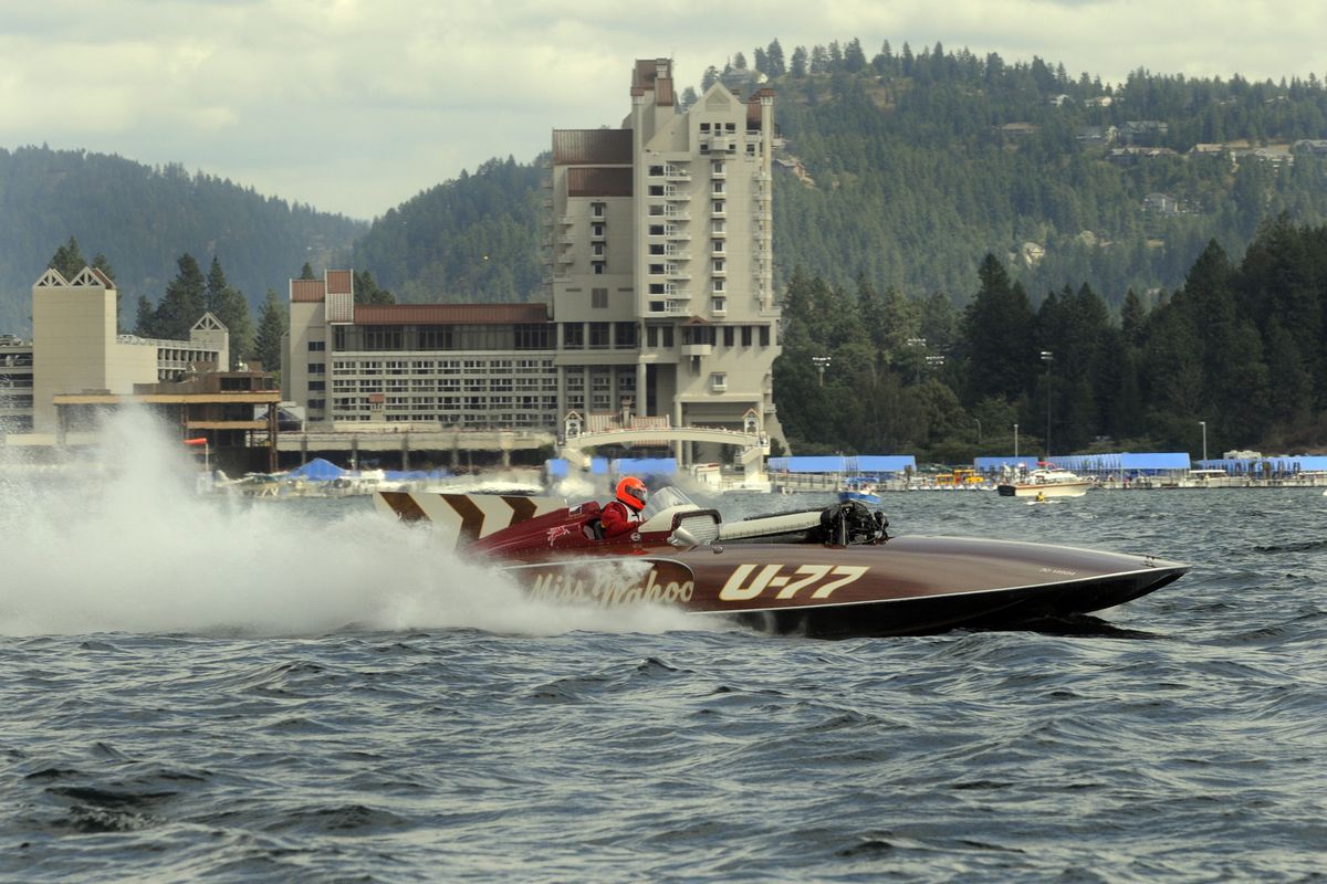David Williams pilots "Miss Wahoo" in front of the Coeur d
