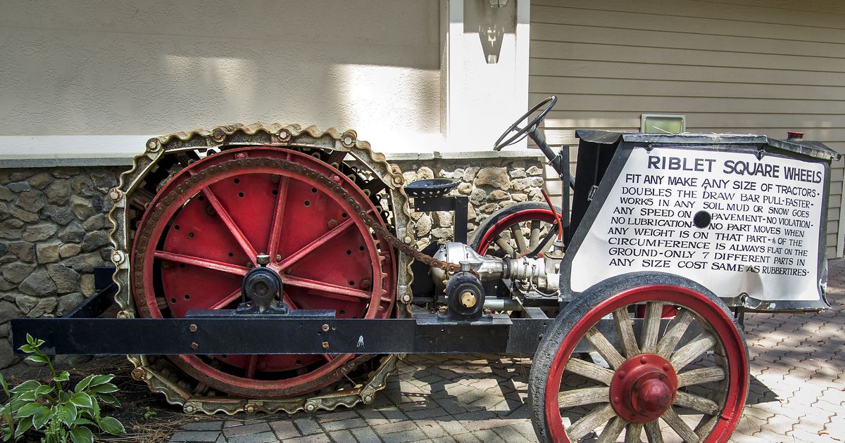Landmark Squarewheel tractor at Arbor Crest an advance in its day
