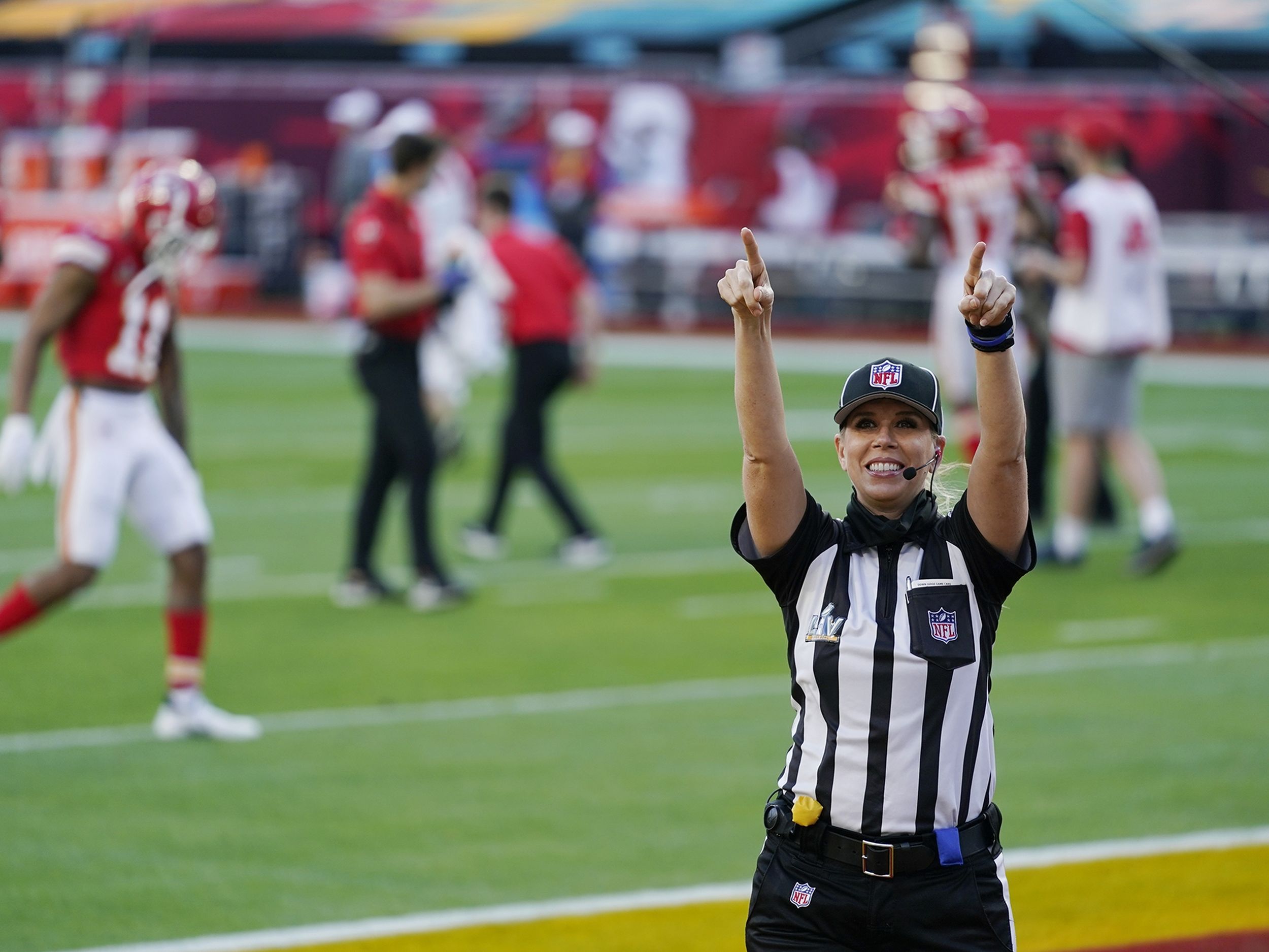 NFL's first female coach and referee debut in Chiefs-Cardinals game, NFL