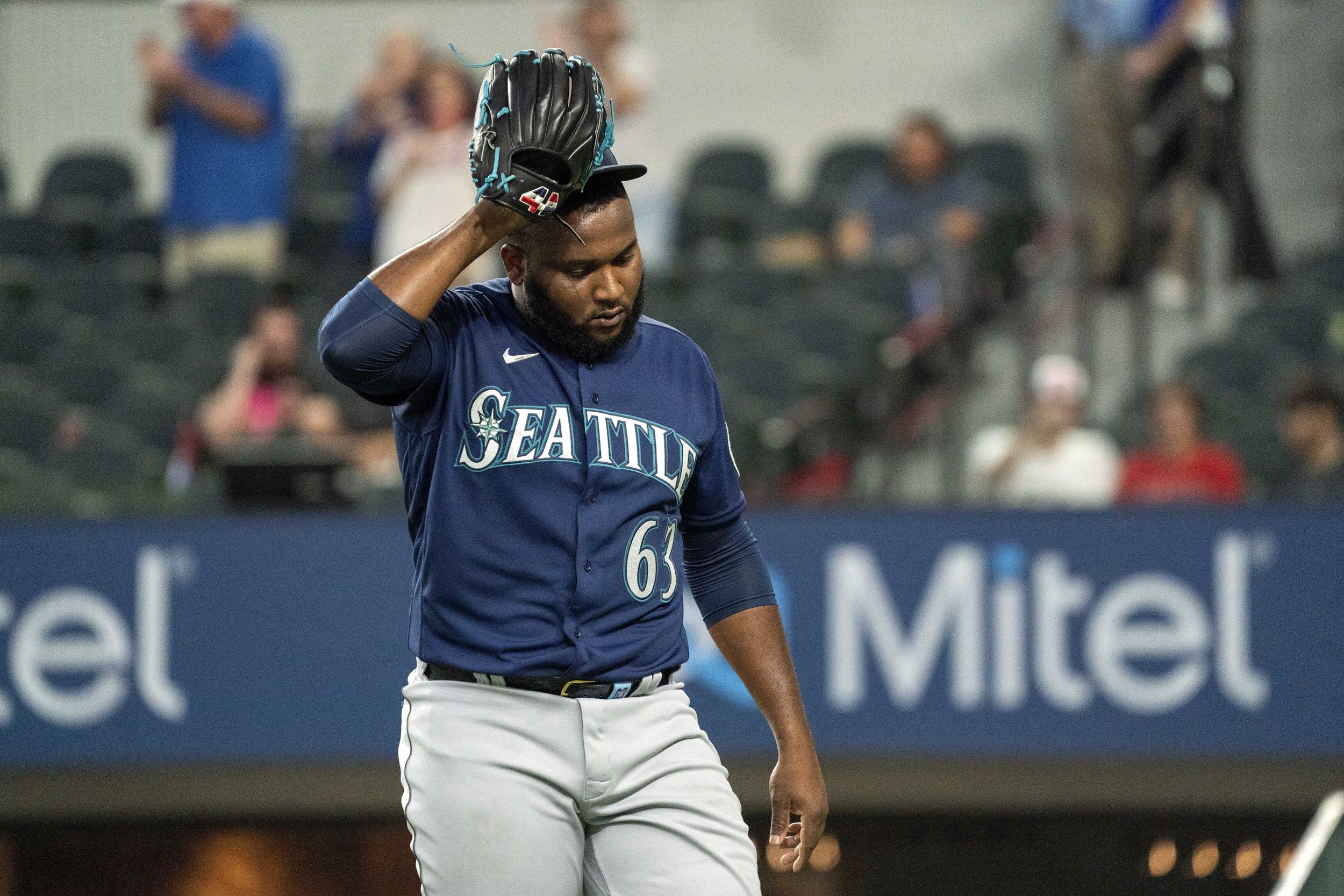 Mariners rally past Rangers 6-5 for 11th consecutive victory - The Columbian