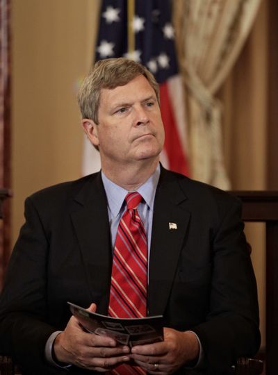 Agriculture Secretary Tom Vilsack says he will protect the “USDA Organic” label. (The Spokesman-Review)