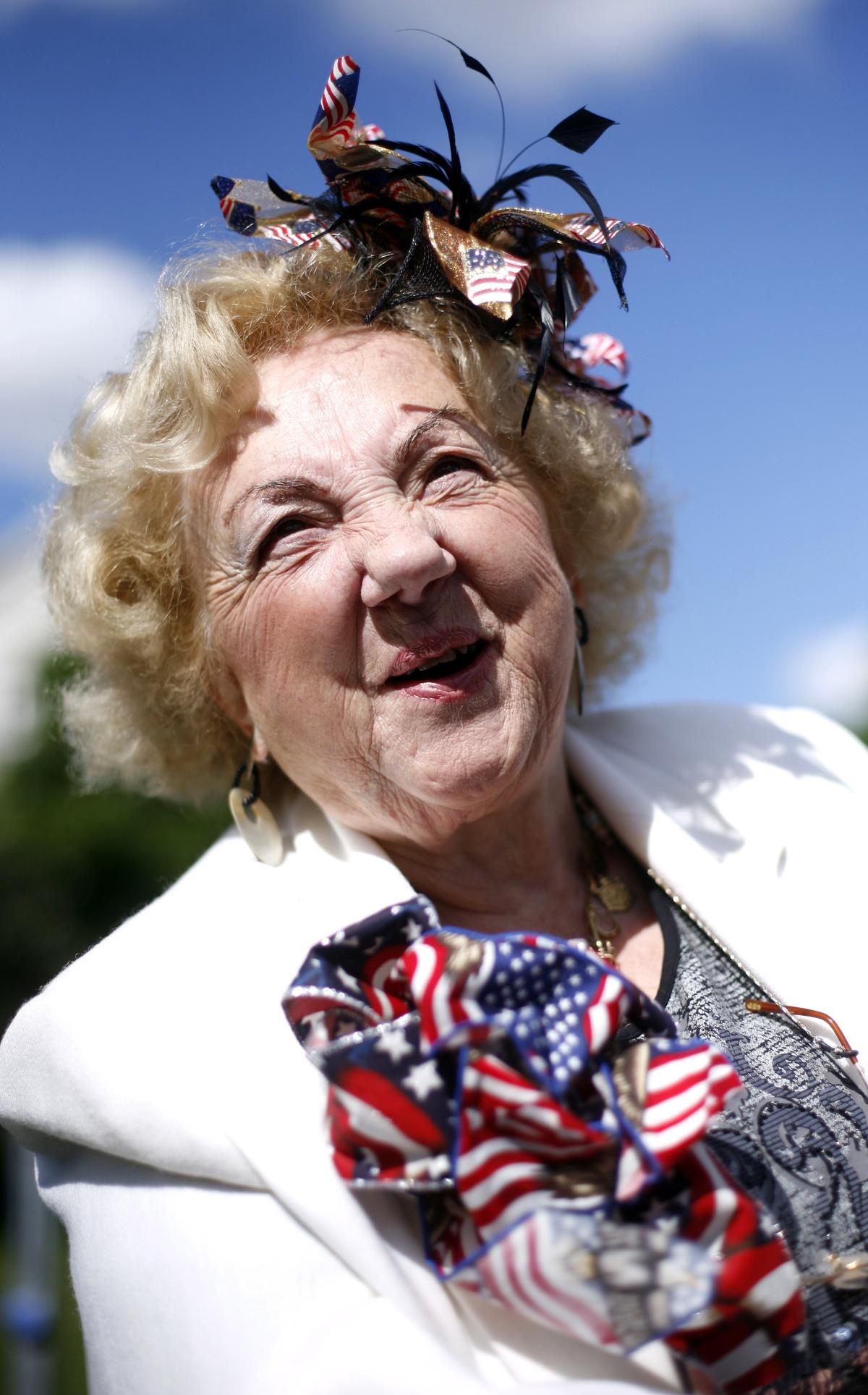 today in photos - May 12, 2009 | The Spokesman-Review