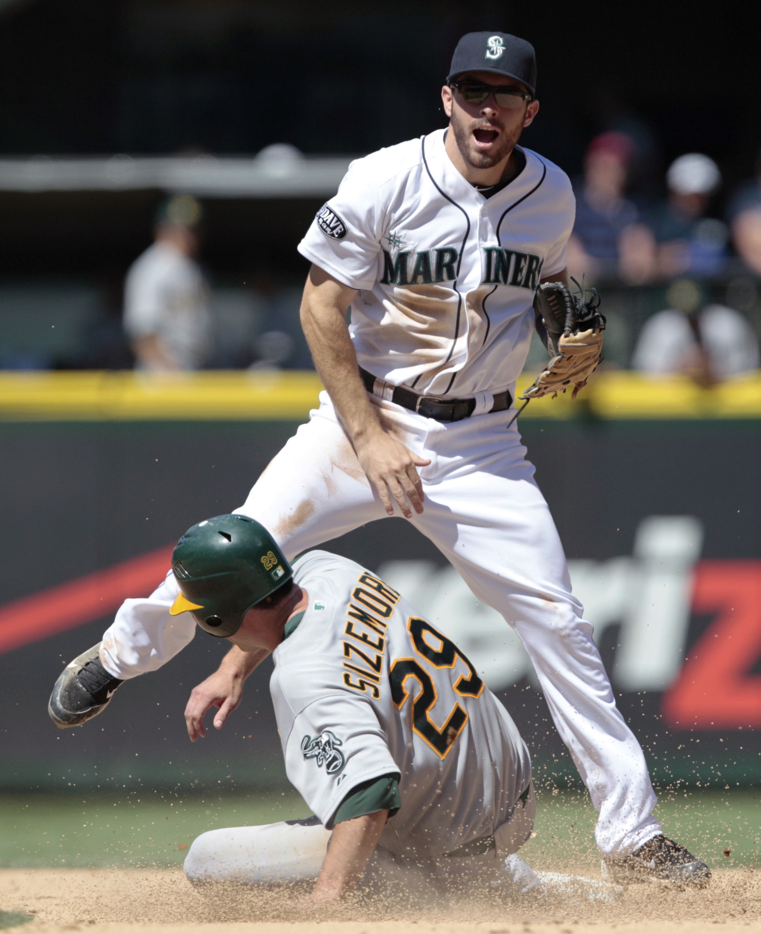 Furbush pitches M's to sweep