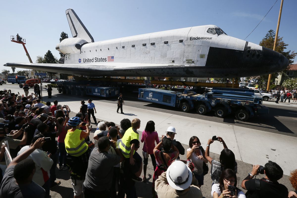 The space shuttle Endeavour is moved to the California Science Center in Los Angeles on Saturday, Oct. 13, 2012. (Lucy Nicholson / Pool Reuters)